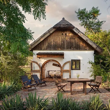 Homoki Bed & Beyond Glamping Adult Only Resort