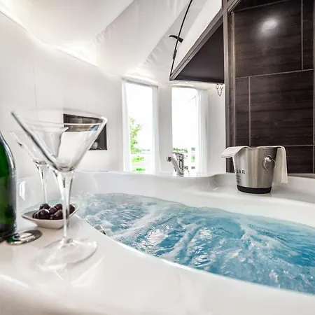 Homoki Bed & Beyond Glamping Adult Only 4* Ruzsa