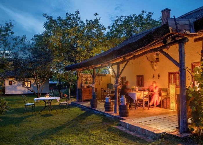 Station touristique Homoki Bed & Beyond Glamping Adult Only